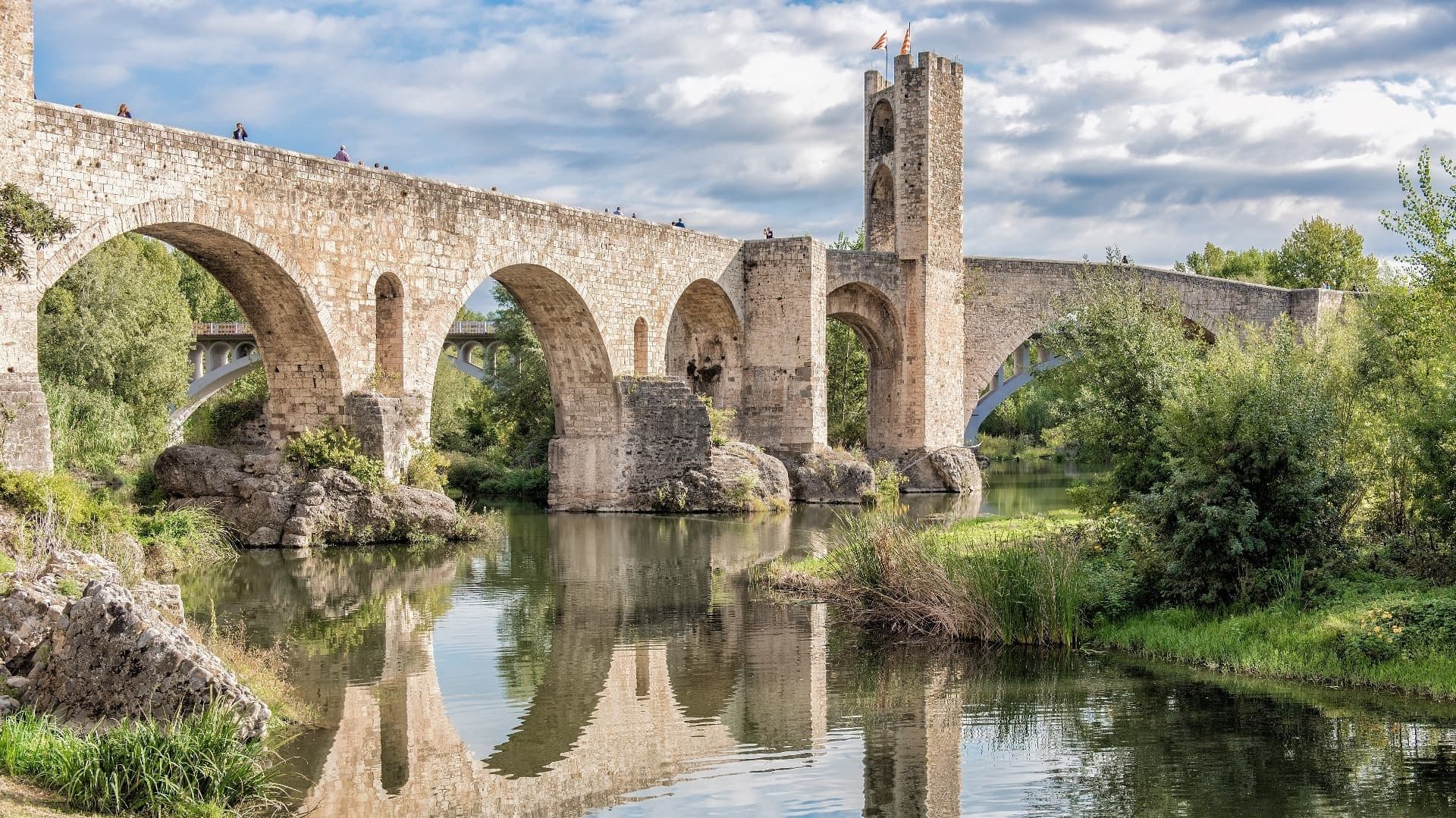 Besalú Vic and Medieval Towns from Barcelona