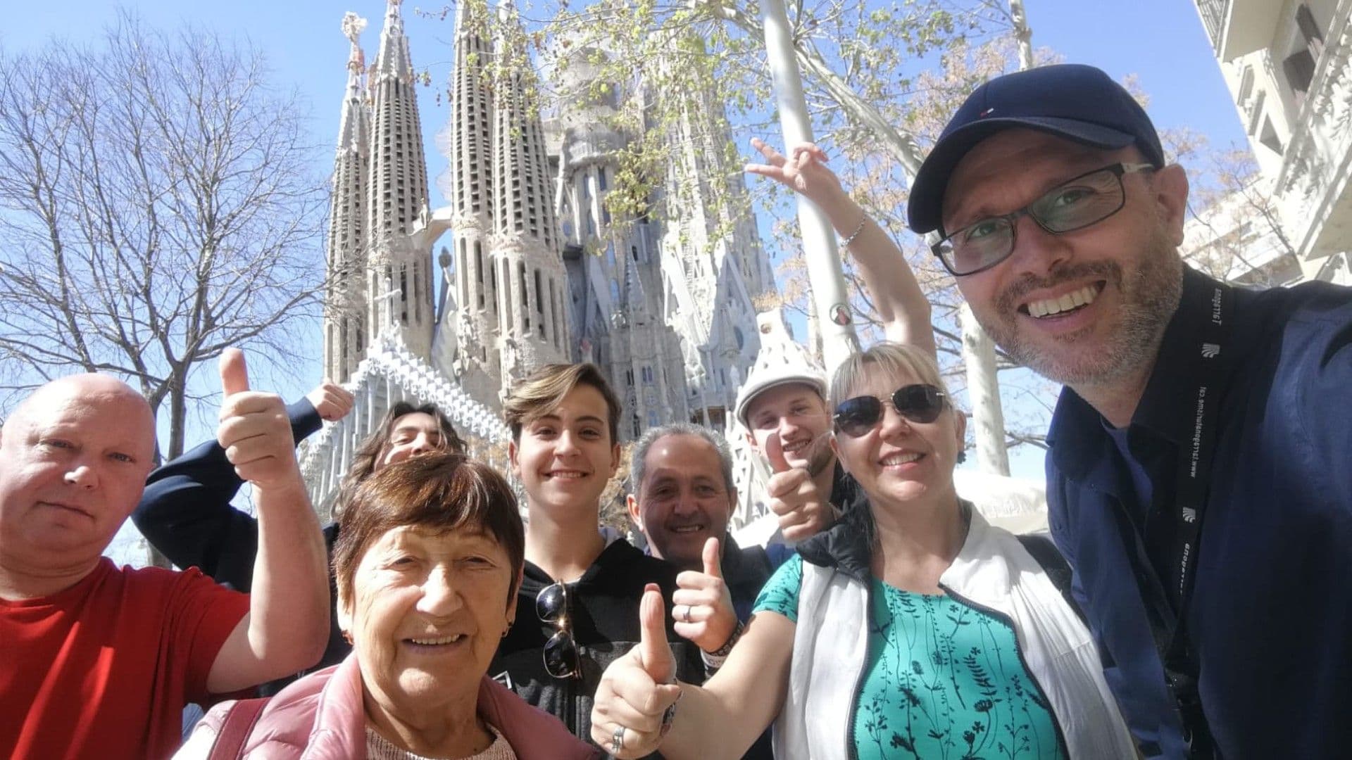 Barcelona Highlights Half Day Tour with Sagrada Familia Visit